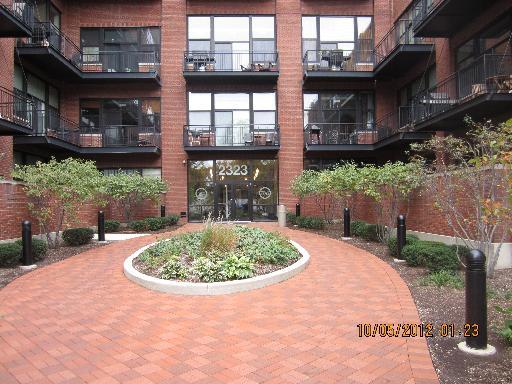 2323 W Pershing Rd Apt 125