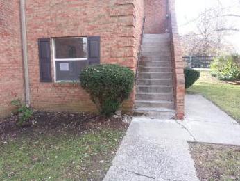 421 Redding Rd Unit #27