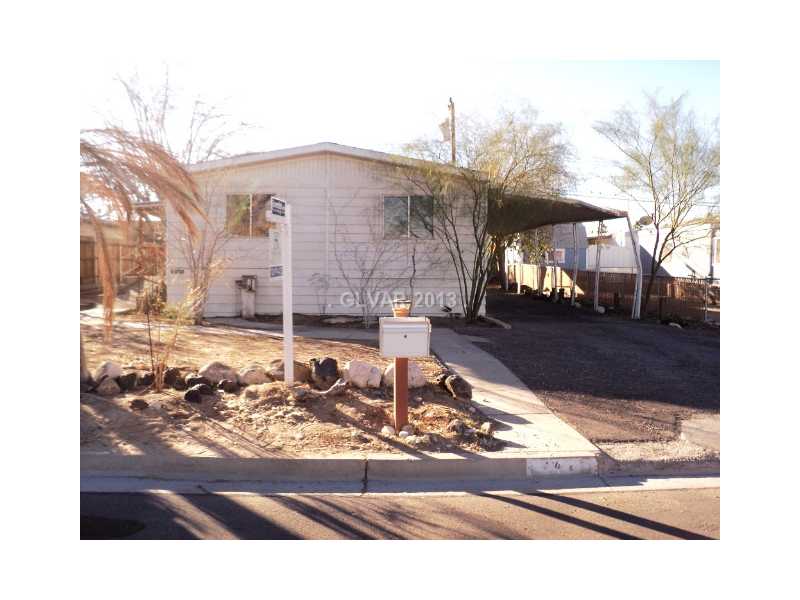 242 Navajo Dr