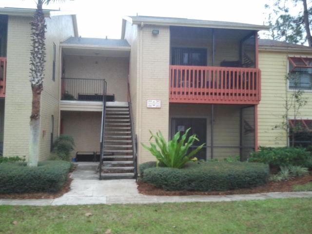 3700 Idlebrook Cir Unit # 102