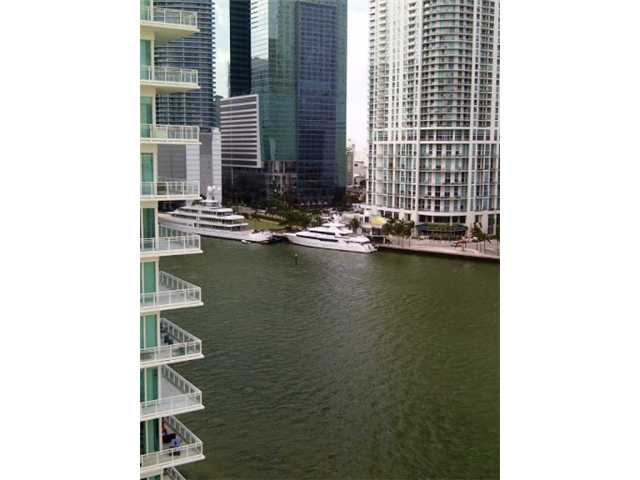 888 BRICKELL KEY DR # 1402