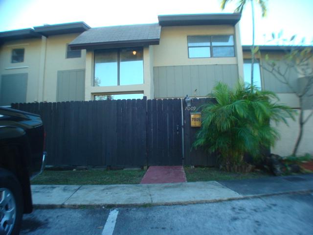 7009 SW 109 PL # .