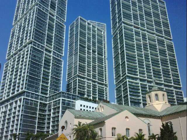 475 BRICKELL AV # 2413