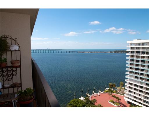 1450 BRICKELL BAY DR # 1605