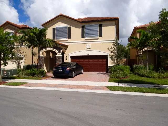 4341 NW 112 CT