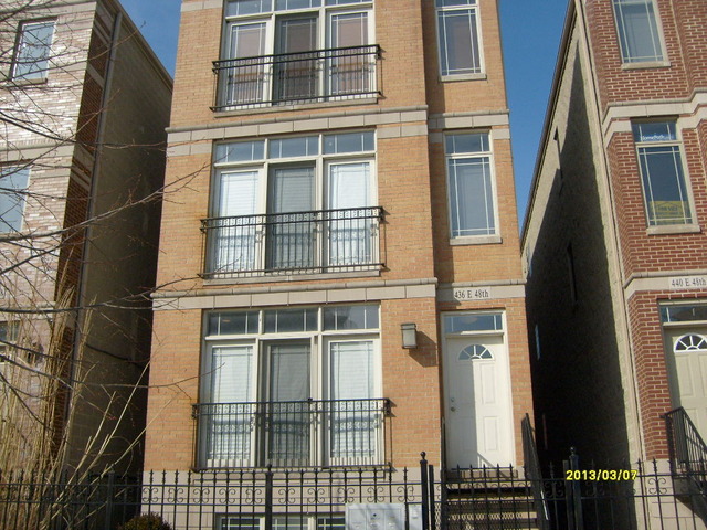 436 E 48th Pl Unit 1