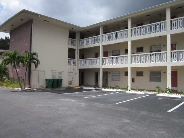 4770 Nw 10th Ct Apt 318