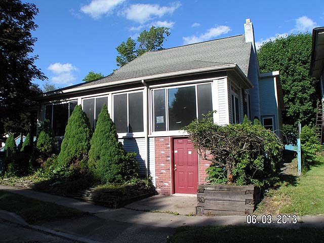 136 Mcmaster St