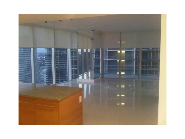 495 BRICKELL AVE. # 4410