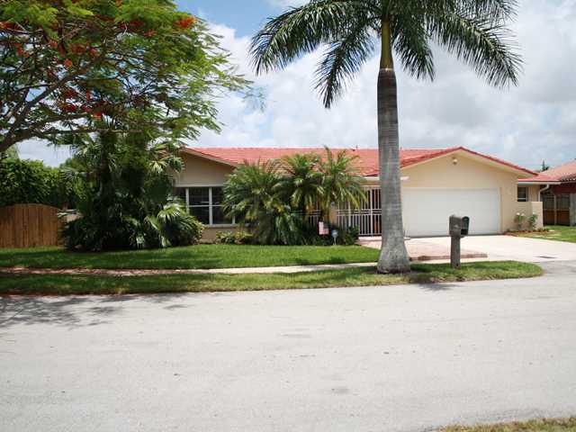 2140 SW 126 CT