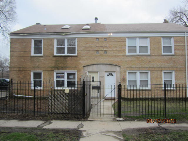 7407 N Wolcott East