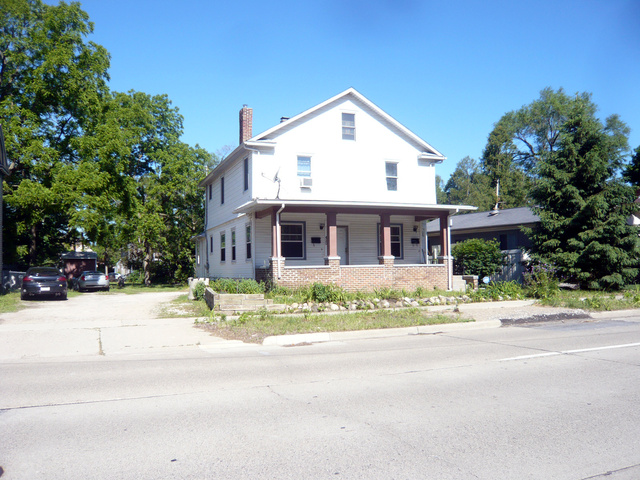 418-420 S. Huron