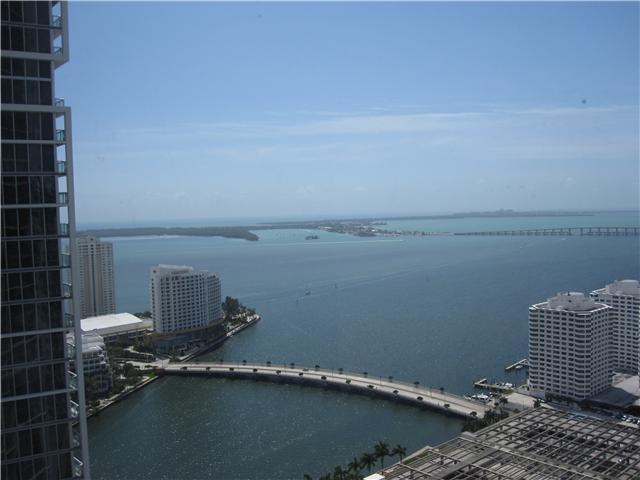 485 BRICKELL AV # 3710