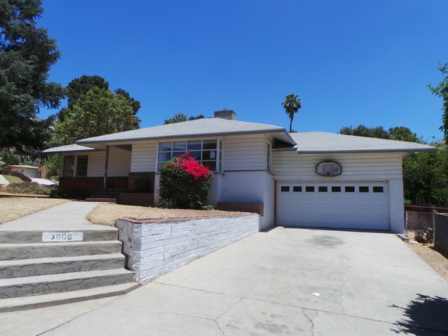 3008 Floral Avenue