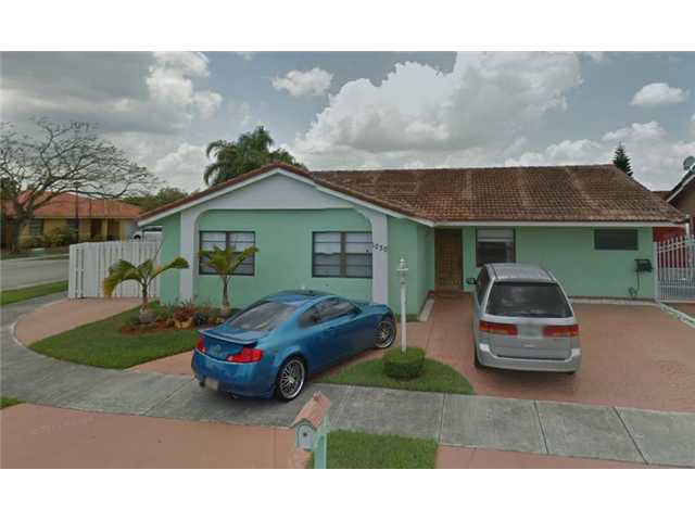 1030 NW 127 CT