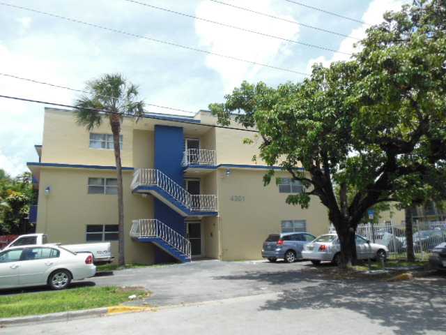 4301 NW TAMIAMI CANAL DR # 3-103