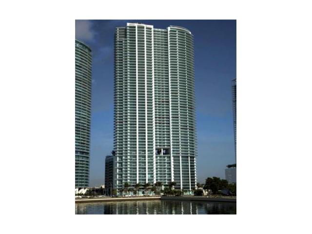 900 BISCAYNE # 3504