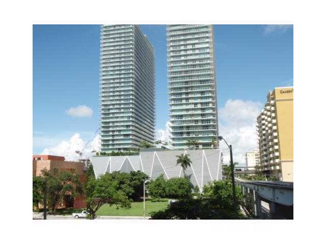 1050 BRICKELL # 218