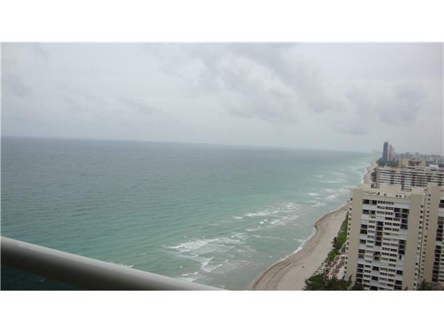 1830 OCEAN DR # 3103