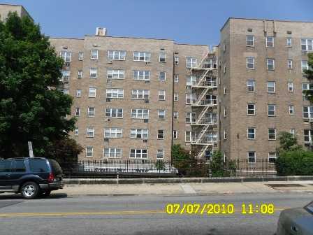 377 N Broadway Apt 606