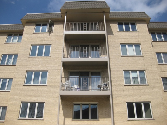 1436 E Thacker St Apt 506