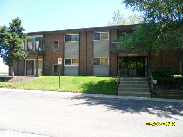 4415 Blackhawk Ln Apt 202