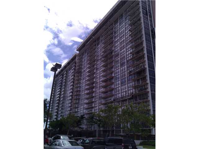 600 Ne 36th St Apt T23