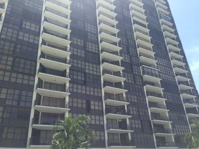 1901 Brickell Ave Apt B1606