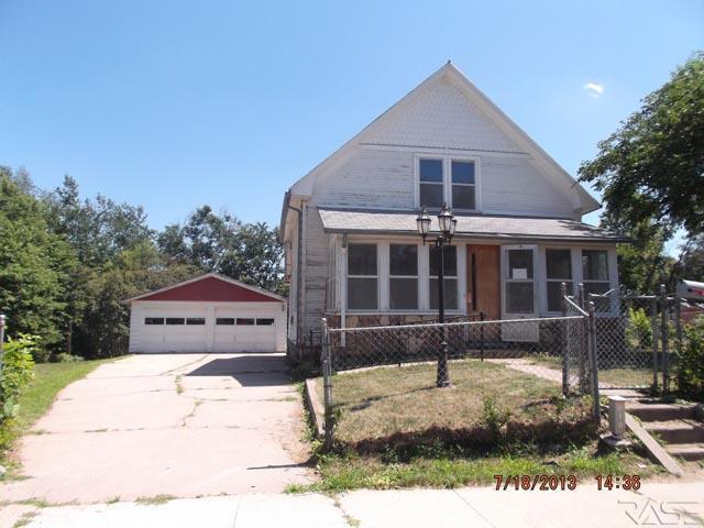 N 610 Highland Ave