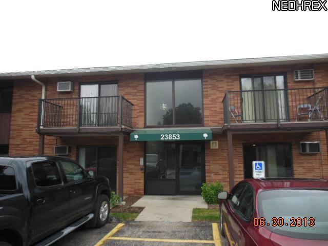 23853 David Dr Unit 105