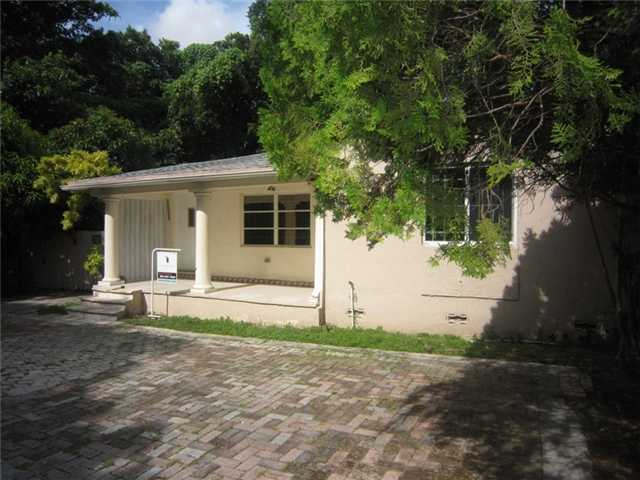 5535 NW 24 CT