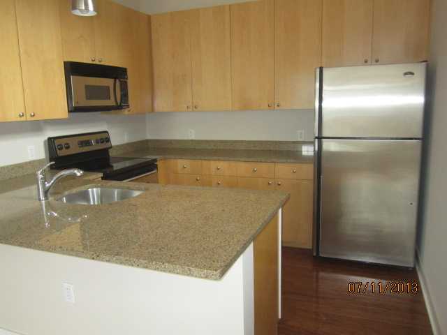 72 Ashland St Apt 208