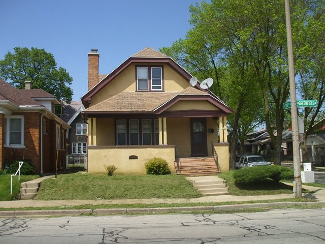 3000 W Greenfield Ave