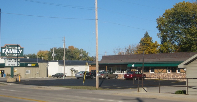 1400 Marinette Ave.