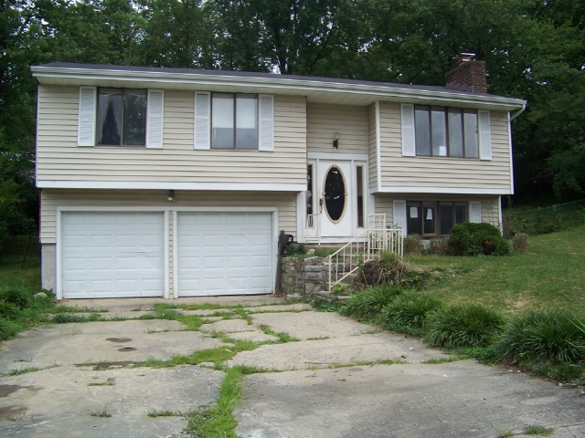 4 Fairlawn Circle