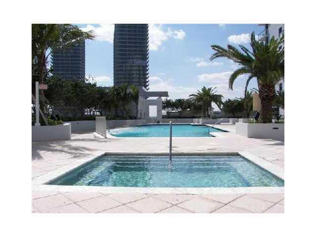 1050 BRICKELL AV # 2112