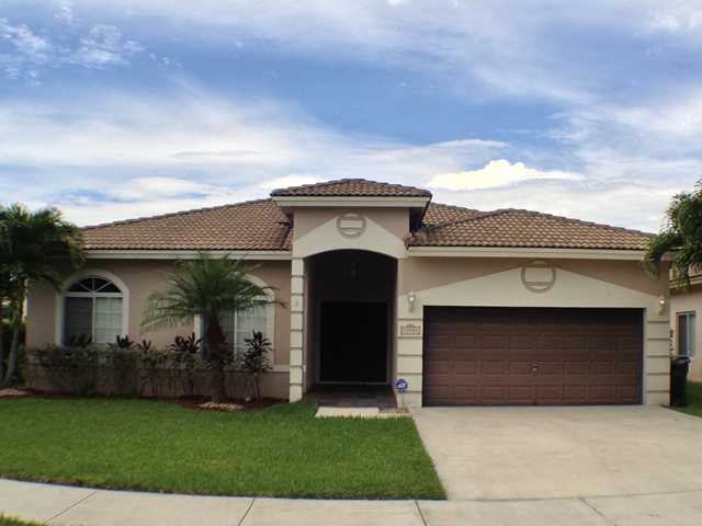 14086 SW 161 CT