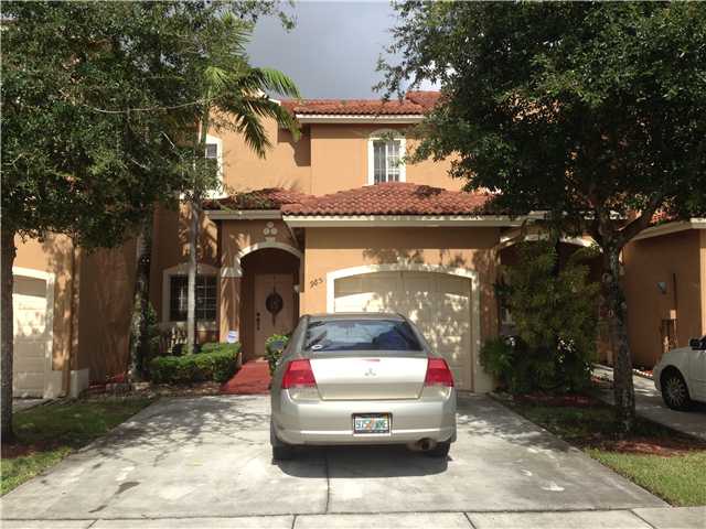 985 SW 147 CT