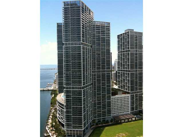 495 BRICKELL AVE # 822