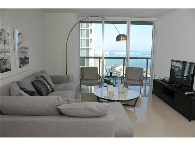 485 BRICKELL AVE # 4401