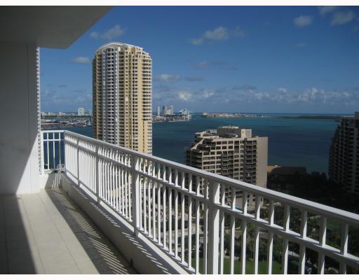 801 BRICKELL KEY BL # 2209