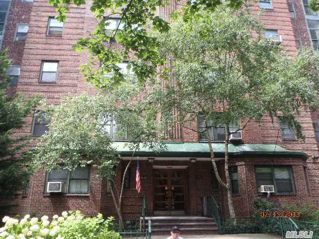 3420 79th St Apt 5d