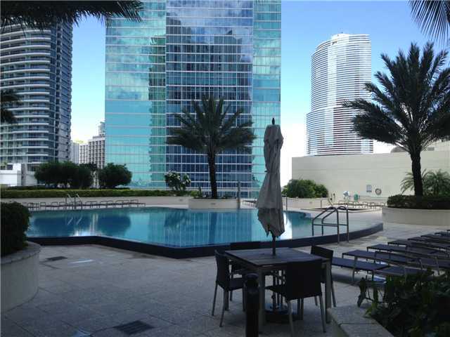 300 S BISCAYNE BL # 3302