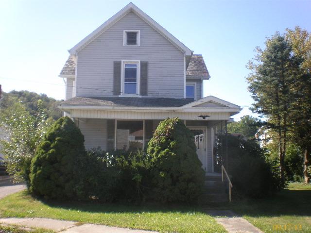 118 Deersville Ave