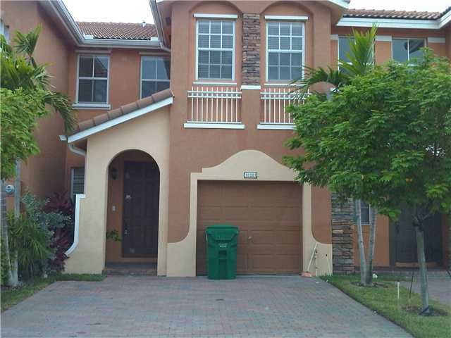 1010 NW 102 CT