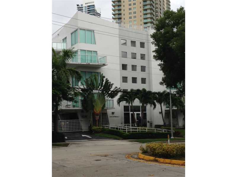 1528 BRICKELL AV # 207