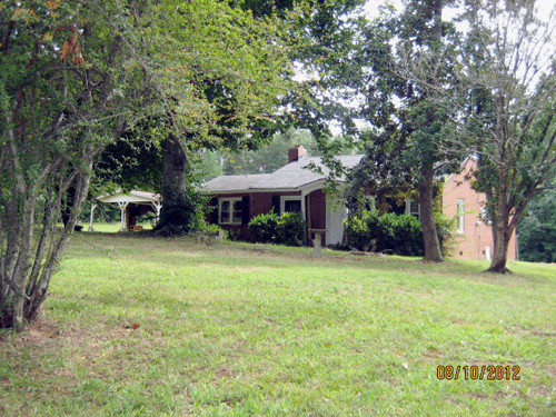 1811 White House Road