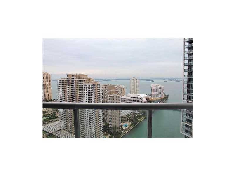 475 BRICKELL # 3207