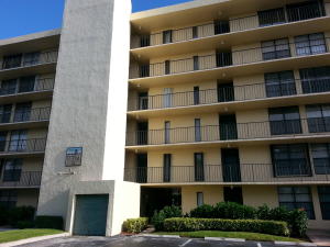 21 Royal Palm Way Unit 302