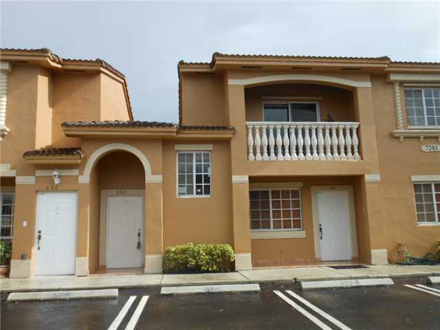 7281 Nw 174th Ter Apt 203